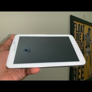AUTHETNIC Samsung Tablet!!!!! NEVER USED!